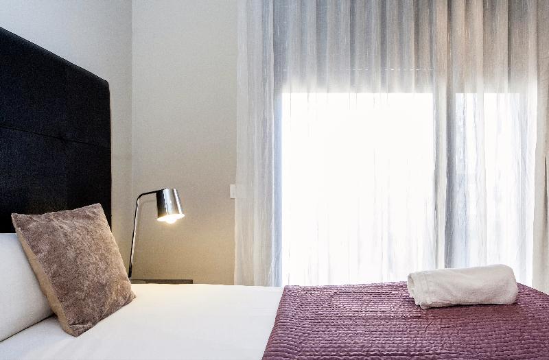Mh Apartments Sant Pau Barcelona Ngoại thất bức ảnh